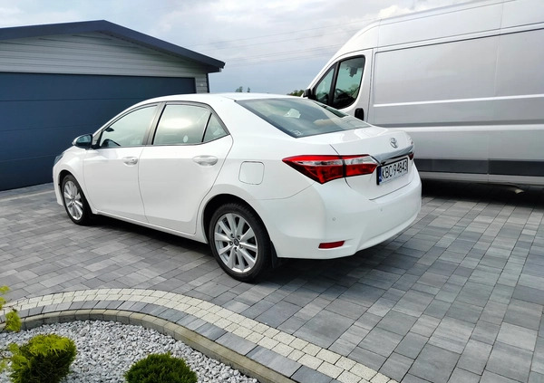 Toyota Corolla cena 60000 przebieg: 60000, rok produkcji 2018 z Kolbuszowa małe 37